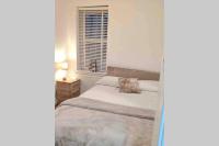 Cozy 1BR Apt Cardiff Bay Great Value Stay - Chambres d'hôtes Cardiff