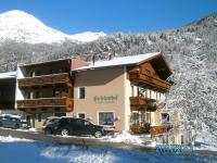 Gästehaus Hirschenhof - B&B Sölden
