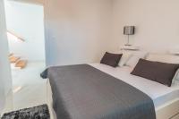 Villa The Boat with ROOFTOP POOL - B&B