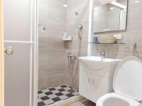 Camera Doppia con Letti Singoli con Bagno Privato