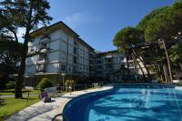 Apartment mit Poolblick