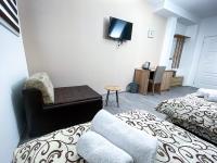 Dreibettzimmer mit Bad