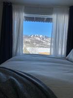 Mountain view fully renovated 6-8 people condo - Chambres d'hôtes Mont-Tremblant