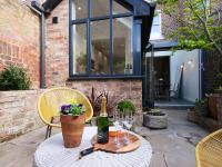 Courtyard Cottage York - Free Parking - B&B York