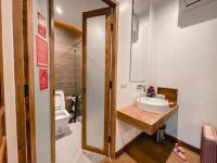Suite mit Kingsize-Bett mit Whirlpool