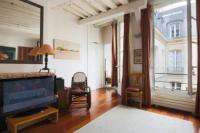 Duplex St-Michel - Quartier latin - B&B Paris