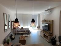 Apartment mit Balkon
