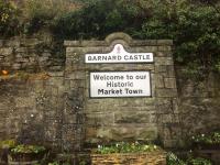 40 Newgate Barnard Castle -Central Location - Court Yard - Dog Friendly - Sleeps 7 - Wood Burner - Complimentary Logs & Wine - Smart TV - Chambres d'hôtes Barnard Castle
