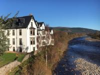 Lovely 2 bedroom apt in Ballater on the River Dee - B&B Ballater