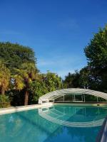 Gite "RIO", parking securise - B&B La Roche-sur-Yon