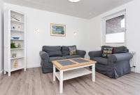 One-Bedroom Apartment with Balcony