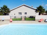 B&B Sobreiro Curvo - Holiday Home All Welcome - TOV120 by Interhome - Bed and Breakfast Sobreiro Curvo