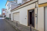 FLH Monte Gordo Family Flat with Balcony - Chambres d’hôtes Monte Gordo