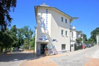 Strandresidenz Brandenburg Ferienwohnung 04 mit gratis Nutzung vom AHOI Erlebnisbad und Sauna in Sellin - B&B Ostseebad Göhren
