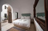 Leale Double Room