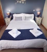 Rowan Cottage Self Catering - B&B Portree