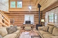 Cozy Homestead Cabin at Base of Columbia Mountain! - Chambres d'hôtes Columbia Falls
