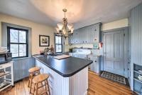 Charming Cottage with Patio, Walk to Boothbay Harbor - B&B