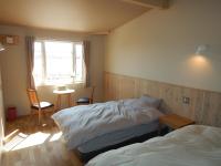 Twin Room with Shower- Non-Smoking