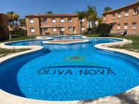 Apartment Sevilla III Golf ,big pool and seaside - Chambres d’hôtes