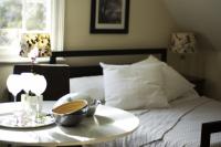 One-Bedroom Apartment (2 Adults)