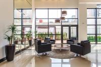 709- Apartamento Decorado Encantador, mobiliado, amplo, cozinha completa, Excelente localização no Rebouças - B&B Curitiba