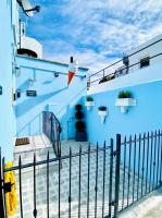 Nickleby Nook By the Sea - Meters to the Beach! - B&B