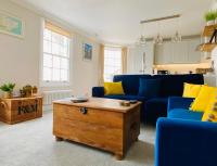 B&B Broadstairs - Nickleby Nook By the Sea - Meters to the Beach! - Bed and Breakfast Broadstairs