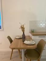 Studio cosy refait à neuf,au calme 5 min du centre - Bed and Breakfast