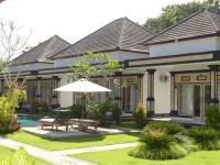 Nyang - Nyang Bungalow Uluwatu - B&B Uluwatu