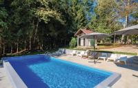 Chambre Quadruple avec Salle de Bains Privative