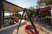 Villa Suncica with Heated Pool, Jacuzzi and Bikes near Zadar - B&B Sukošan