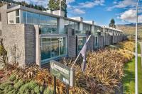 Lake View @ Pounamu - B&B Queenstown