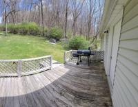 The Dragon's Den Downstairs Room 1 - Bed and Breakfast Tazewell