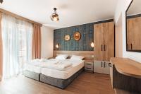 Doppel-/Zweibettzimmer mit Balkon