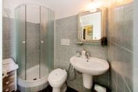 Camera Quadrupla Deluxe con Balcone e Vista Mare 