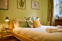 Central 3 Bedroom next to Leafy Meadows - B&B