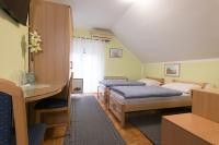 Twin Room with Bathroom