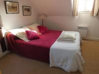 Les Petits Matins Bleus - Chambres d'hôtes "Les Pommiers" - Bed and Breakfast Sainte-Marguerite-de-Viette