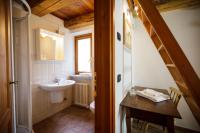 Vierbettzimmer mit eigenem Bad