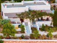 Studio with Sea View (3 Adults)