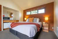 B&B Hanmer Springs - 7 Conical Hill Road - Garden Studio 353 - Bed and Breakfast Hanmer Springs