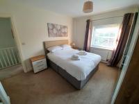 Beverley Central Townhouse Free Parking Sleeps 8 - Bed and Breakfast Beverley