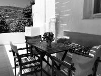 Stylish Home for 6 in Adamas - B&B Adámas