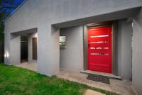 About Time Retreats- Studio Seven - B&B