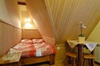 Single Room with Private External Bathroom