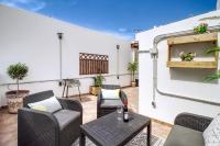 Barceló 21, parking on request, Atico With terrace Center, quite, BC - B&B Málaga