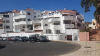 beach 400mtr, top of mountain with spectacular surround view 200mtr - B&B