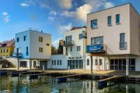 Ferienhaus Hafenblick - B&B