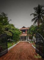 POOTHALI HOMESTAY - B&B
